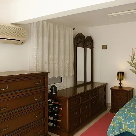 Mare - Mare B Gæstehus 3*