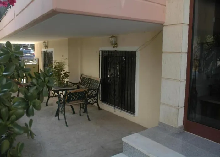 Pensjonat Mare - Mare B 3*